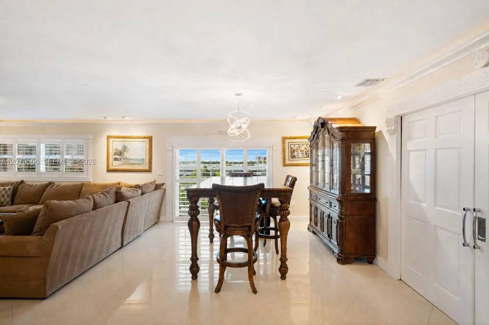 3770 NE 171st St #504 North Miami Beach, FL 33160
