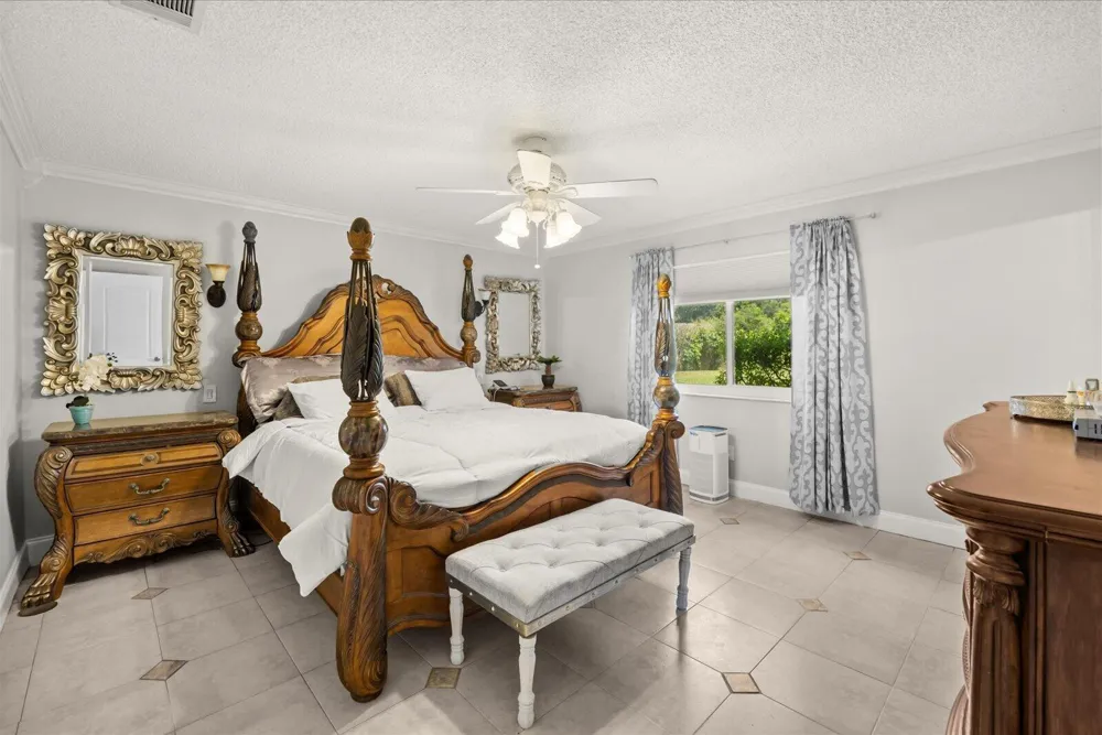 1819 SE ELROSE STREET Port St. Lucie, FL 34952