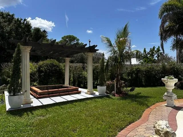 1819 SE ELROSE STREET Port St. Lucie, FL 34952