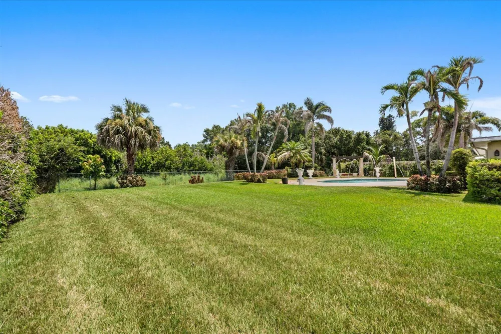 1819 SE ELROSE STREET Port St. Lucie, FL 34952