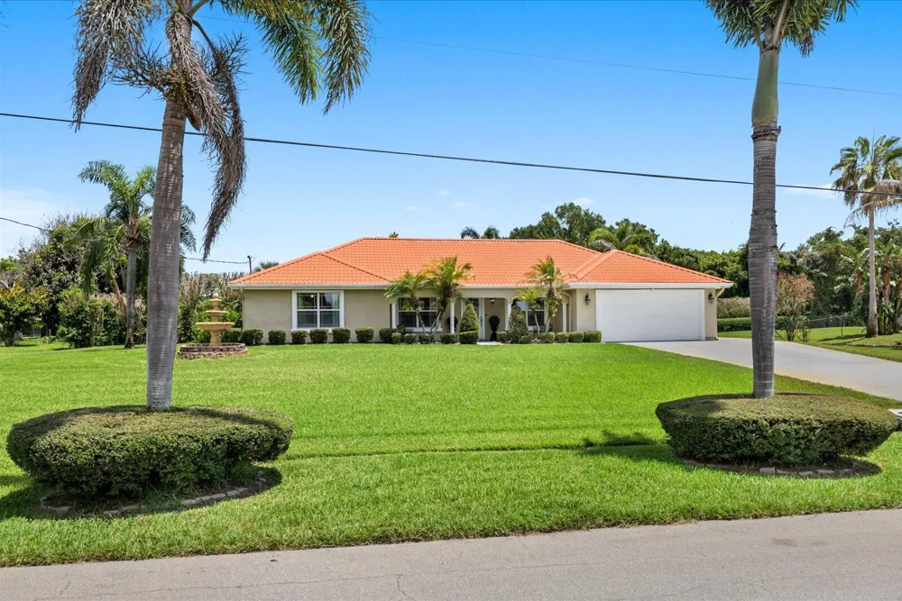 1819 SE ELROSE STREET Port St. Lucie, FL 34952
