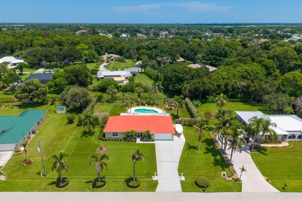 1819 SE ELROSE STREET Port St. Lucie, FL 34952