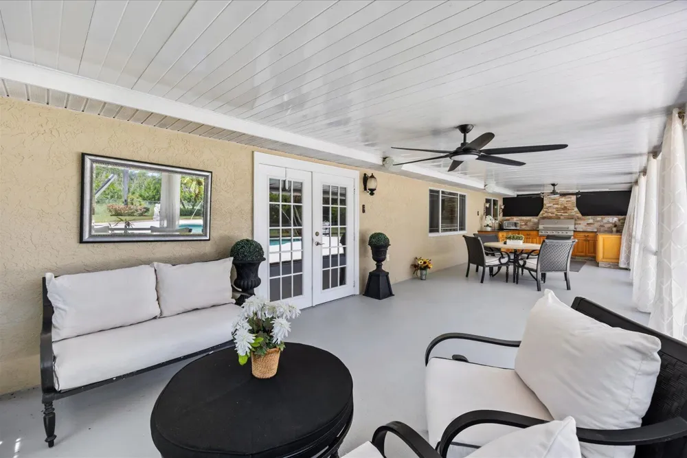 1819 SE ELROSE STREET Port St. Lucie, FL 34952