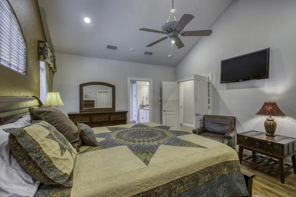105 Lachite Horseshoe Bay, TX 78657