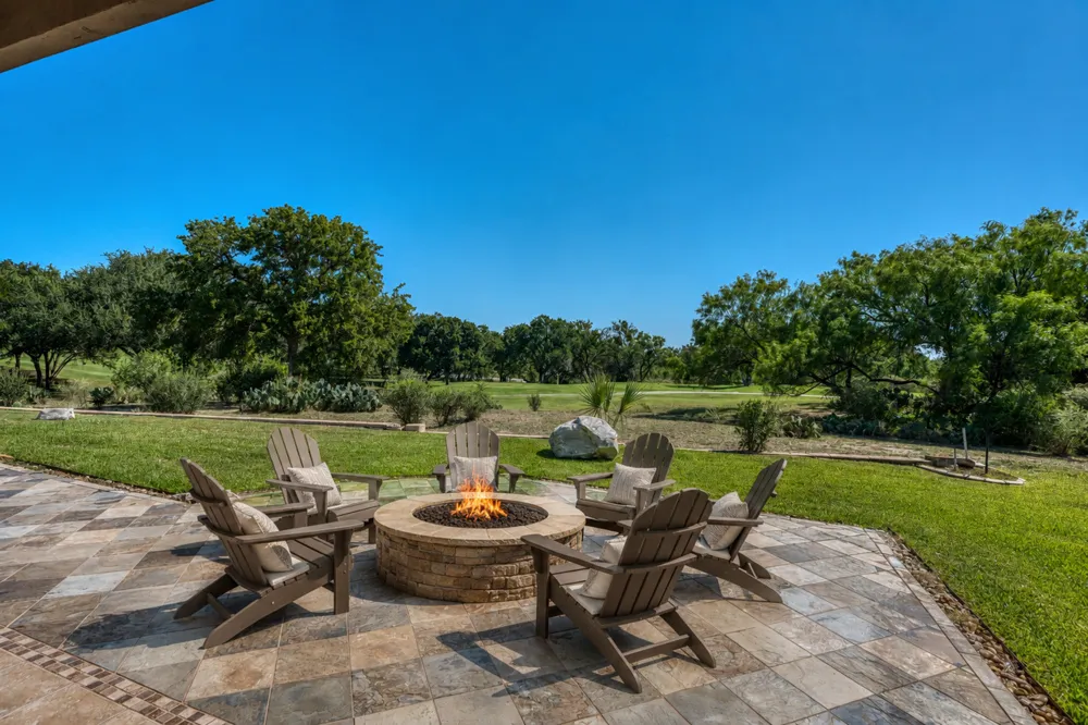 105 Lachite Horseshoe Bay, TX 78657