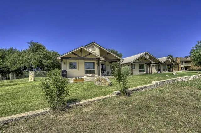 105 Lachite Horseshoe Bay, TX 78657