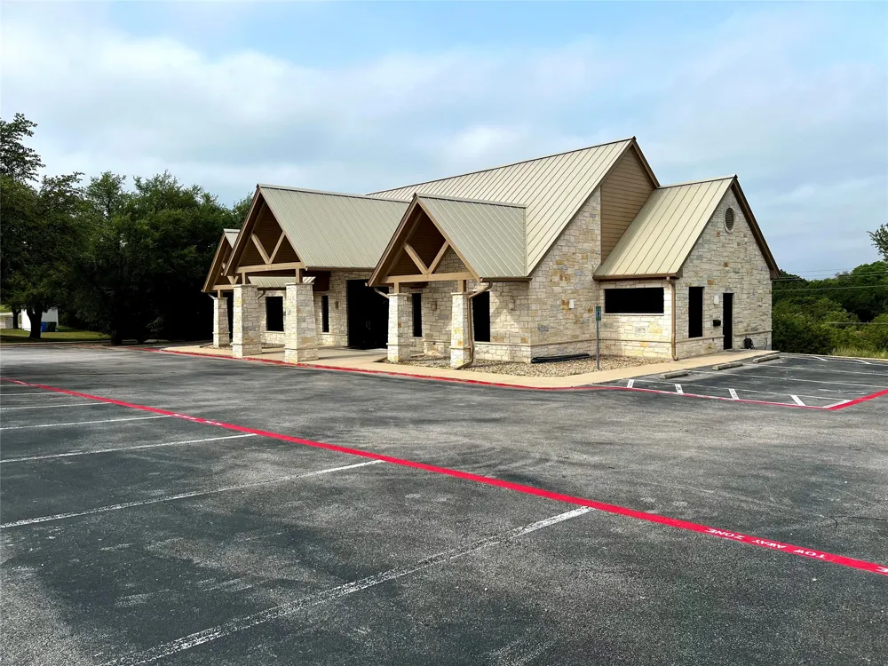 6400 Lohman Ford Road #2D Lago Vista, TX 78645