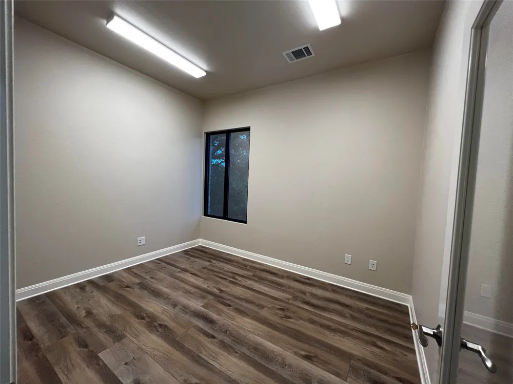 6400 Lohman Ford Road #2D Lago Vista, TX 78645