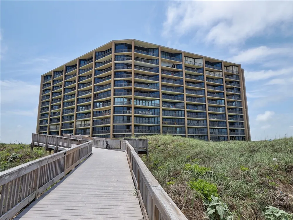 6649 Seacomber Drive #408 Port Aransas, TX 78373
