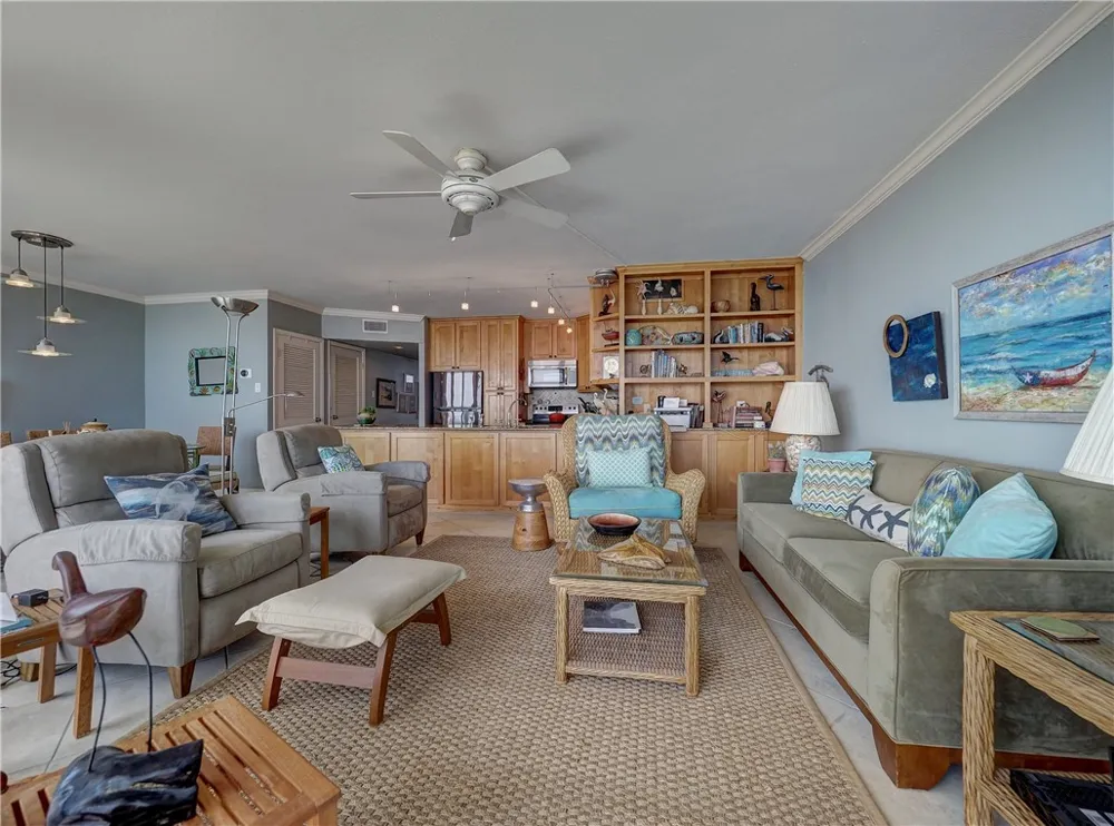 6649 Seacomber Drive #408 Port Aransas, TX 78373