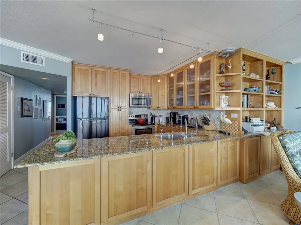 6649 Seacomber Drive #408 Port Aransas, TX 78373