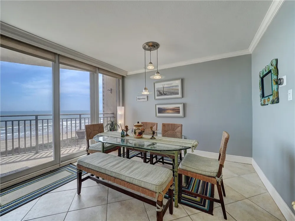 6649 Seacomber Drive #408 Port Aransas, TX 78373