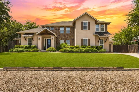 1010 Canyon Edge Drive