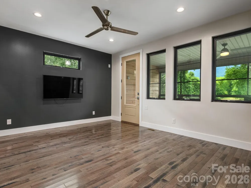 364 Hallelujah Hill Lane Columbus, NC 28722
