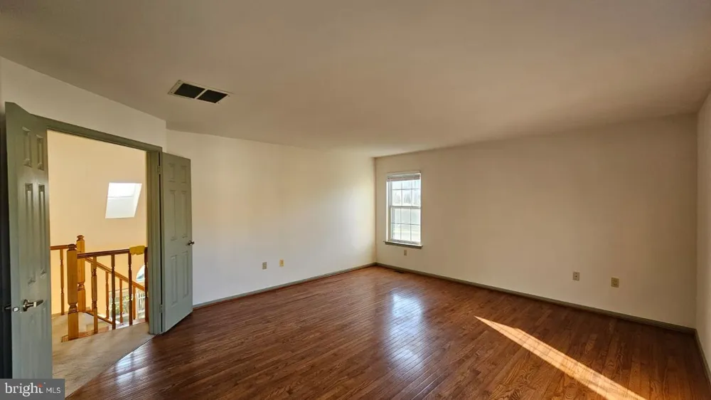 1 LAUREL CIRCLE Newtown, PA 18940
