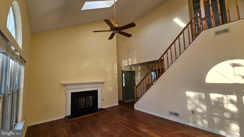 1 LAUREL CIRCLE Newtown, PA 18940