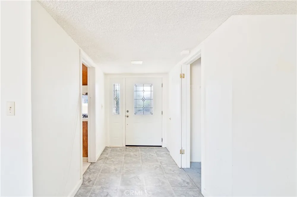 9720 Tunney Northridge, CA 91324
