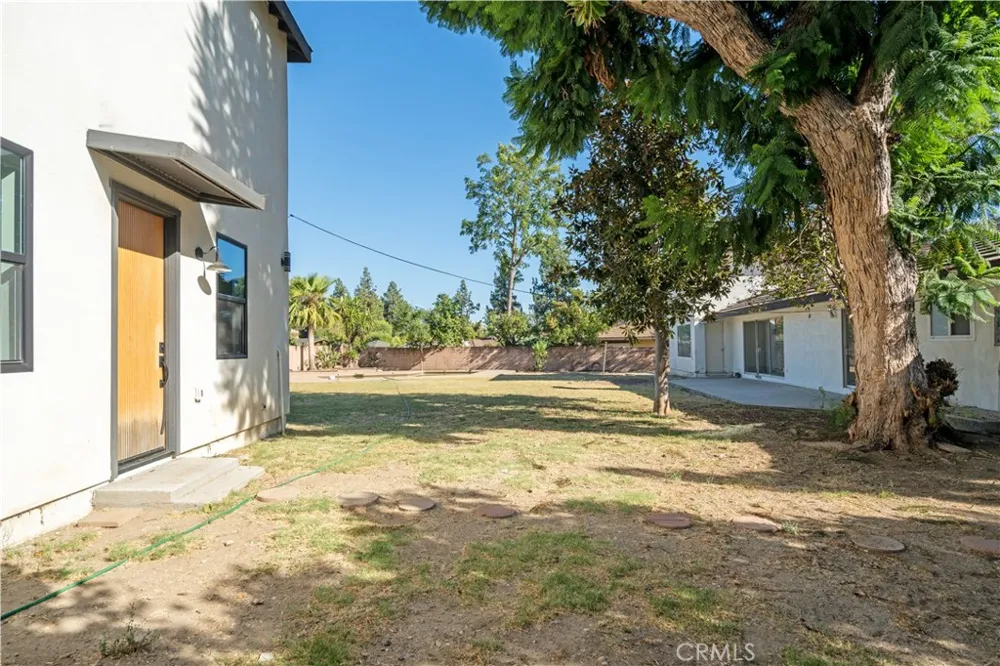 9720 Tunney Northridge, CA 91324