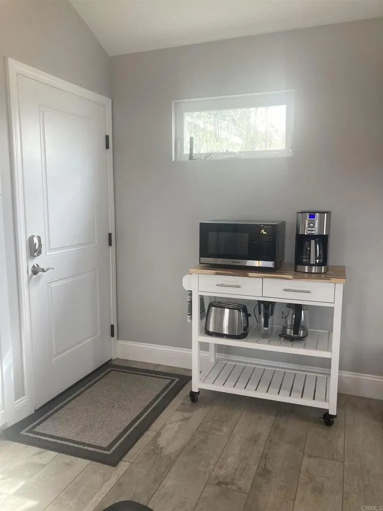 2812 Sombrosa Street Carlsbad, CA 92009