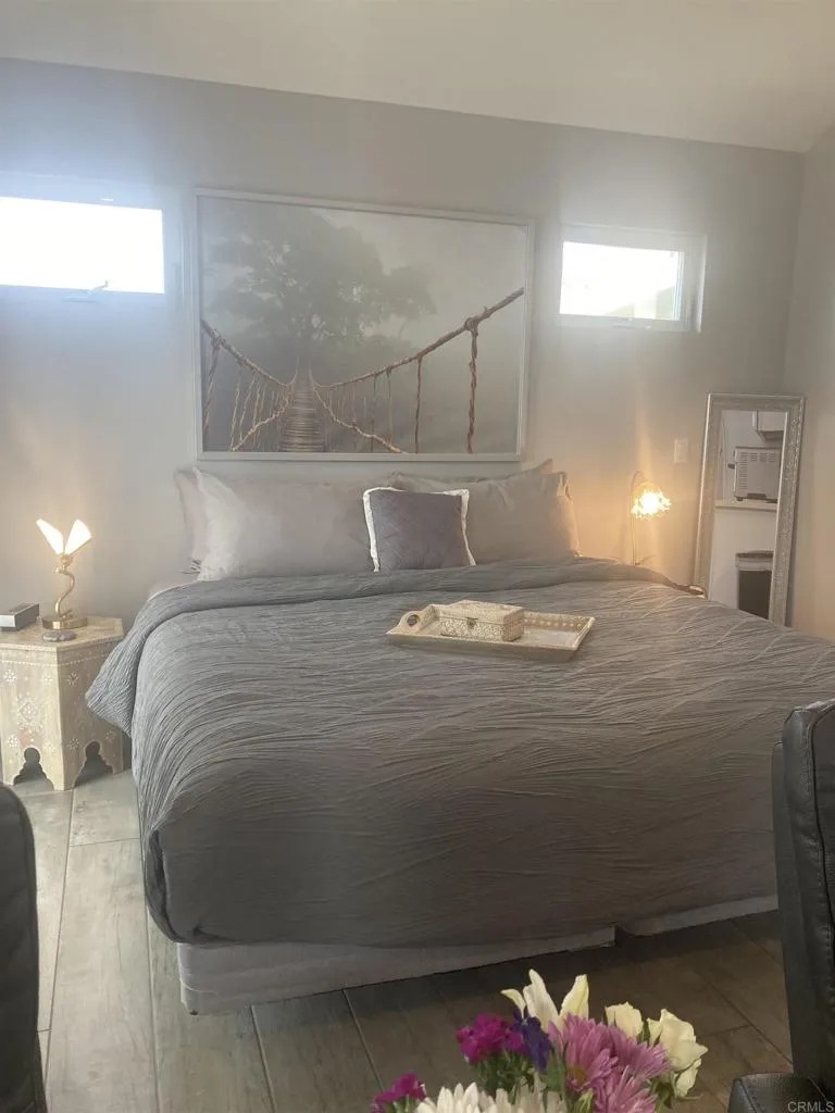 2812 Sombrosa Street Carlsbad, CA 92009