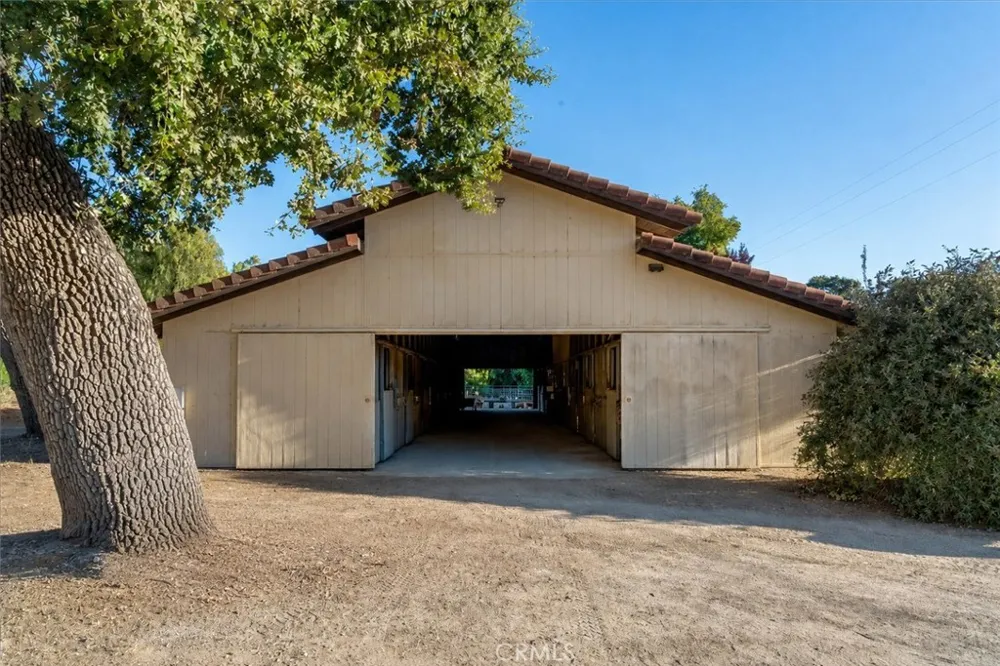 3110 Acampo Los Olivos, CA 93441