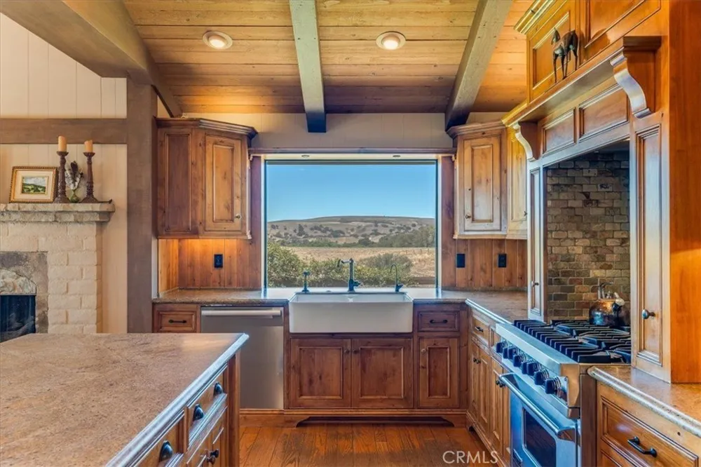 3110 Acampo Los Olivos, CA 93441