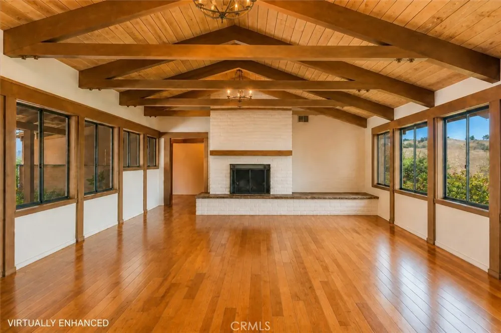 3110 Acampo Los Olivos, CA 93441