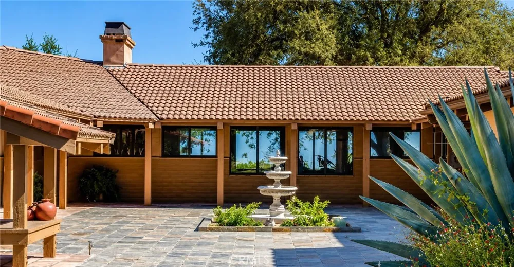 3110 Acampo Los Olivos, CA 93441