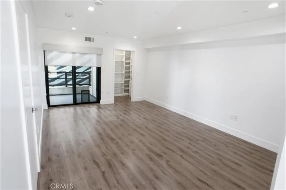 829 Martel Los Angeles, CA 90046