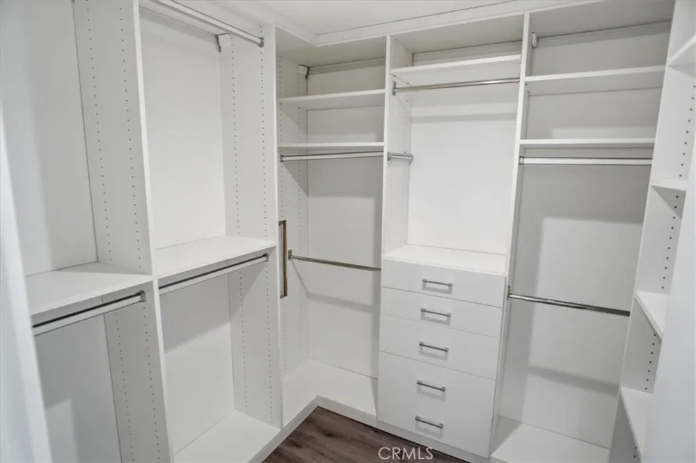 829 Martel Los Angeles, CA 90046
