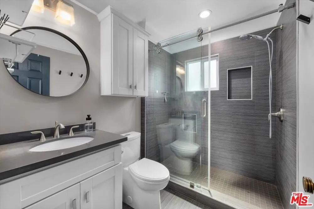 8116 Romaine Street West Hollywood, CA 90046