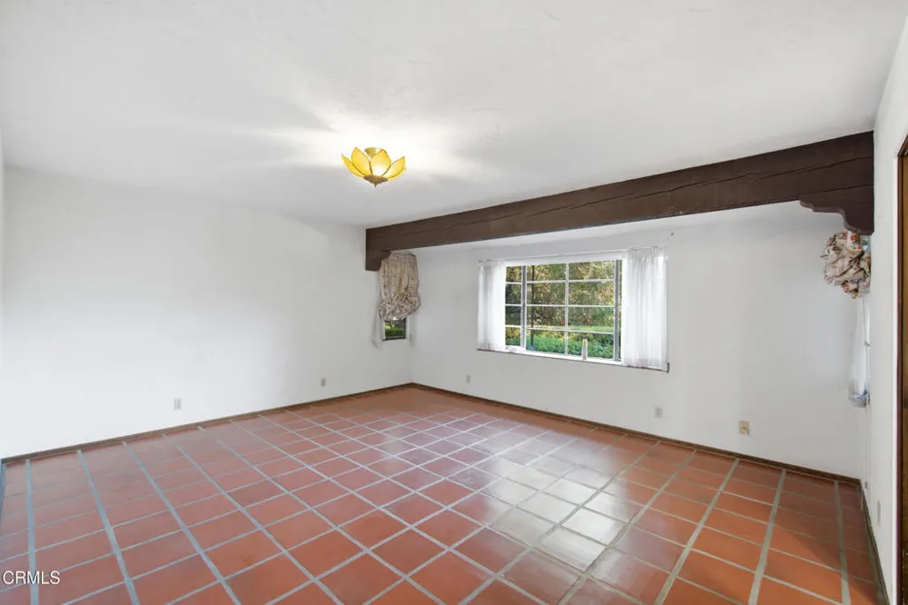 5 Mckevett Santa Paula, CA 93060