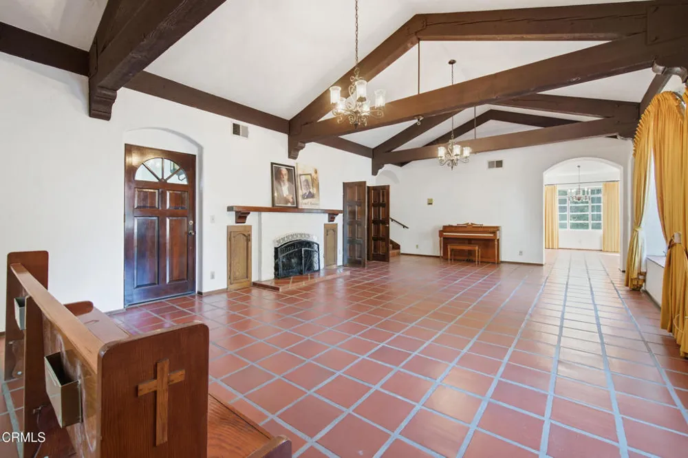 5 Mckevett Santa Paula, CA 93060