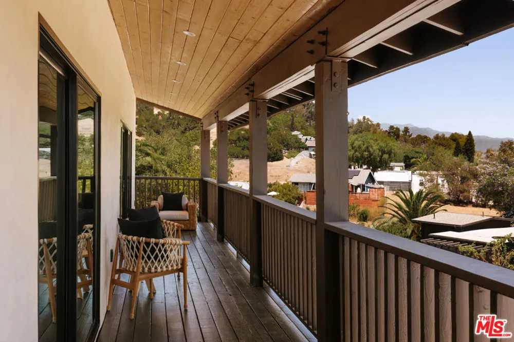 4321 Glenalbyn Drive Los Angeles, CA 90065