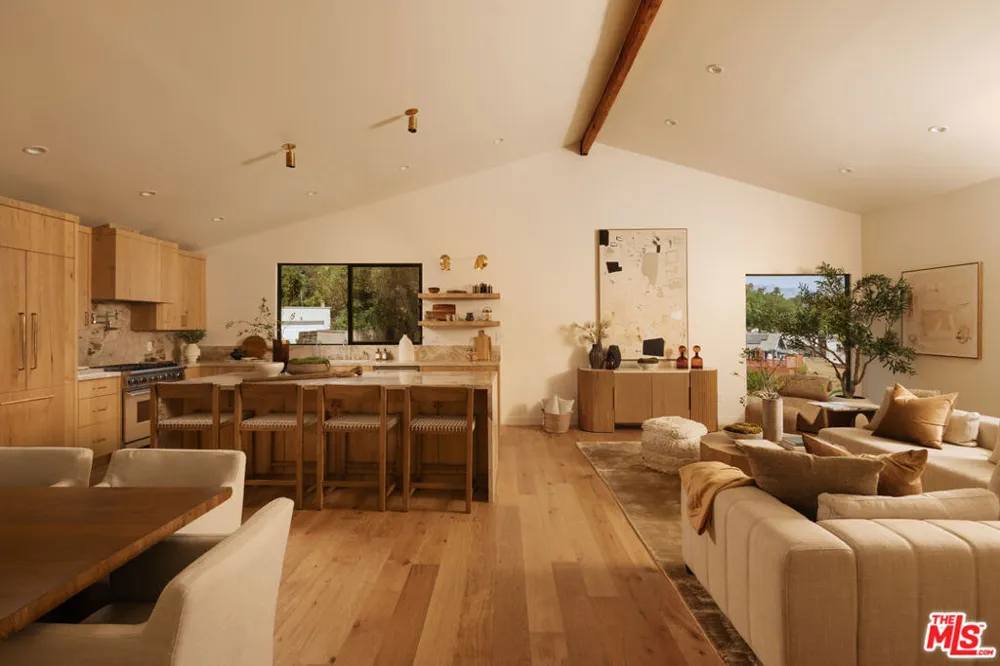 4321 Glenalbyn Drive Los Angeles, CA 90065