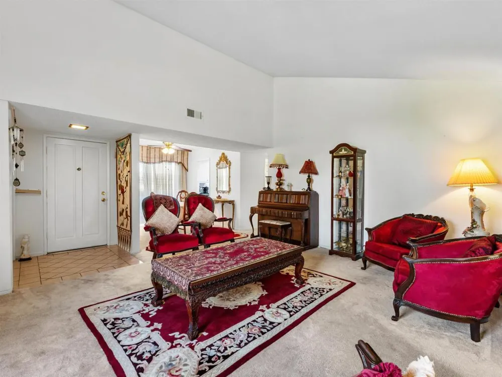 3615 Vista Bella #16 Oceanside, CA 92057