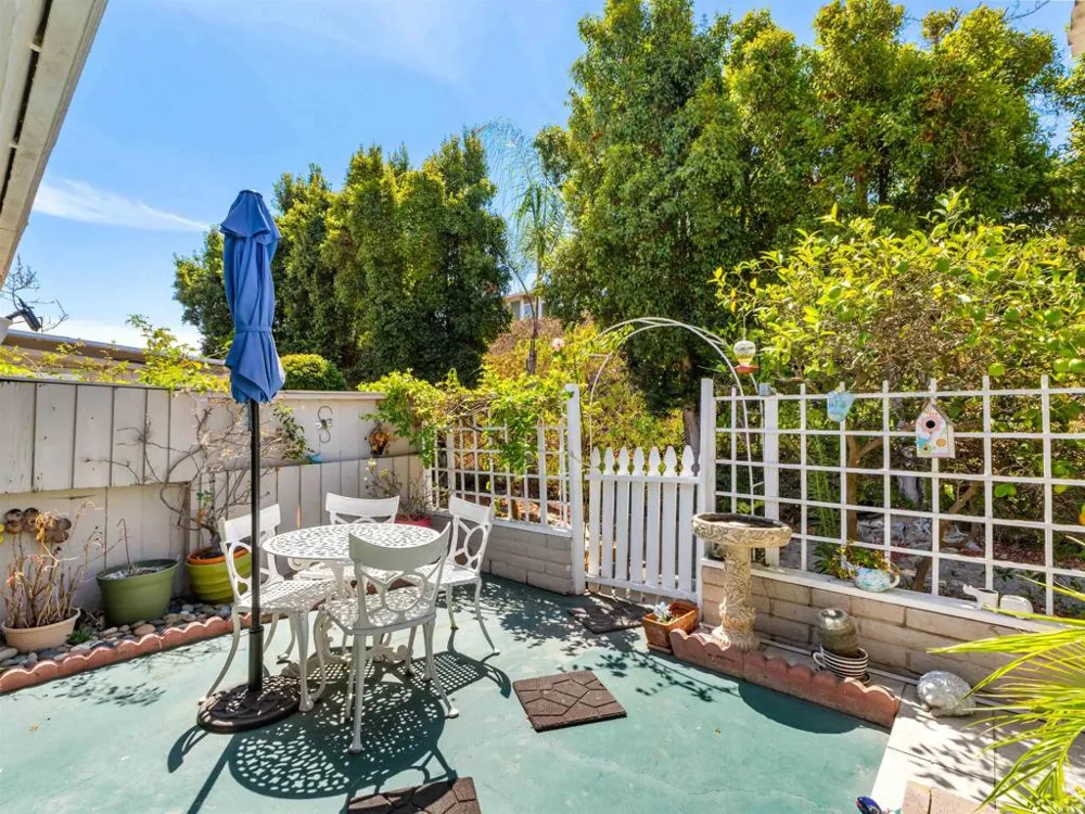 3615 Vista Bella #16 Oceanside, CA 92057