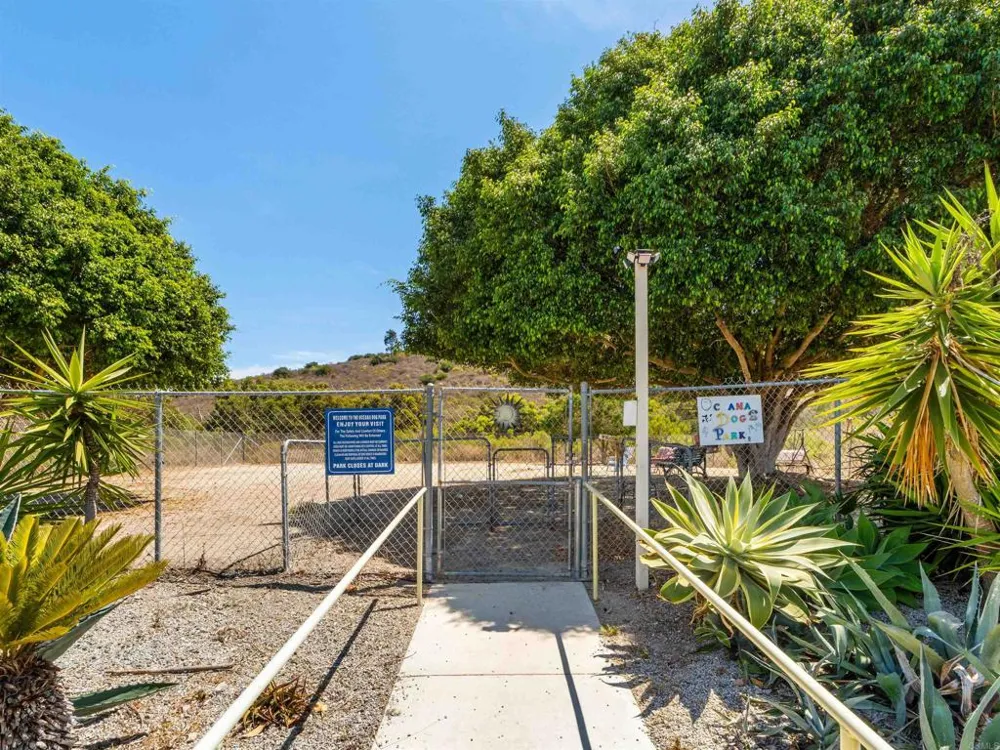 3615 Vista Bella #16 Oceanside, CA 92057