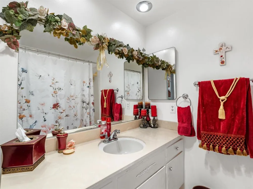 3615 Vista Bella #16 Oceanside, CA 92057