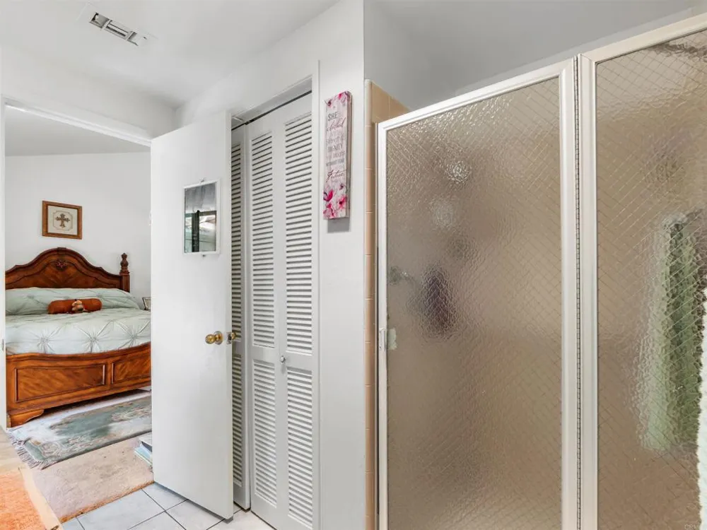 3615 Vista Bella #16 Oceanside, CA 92057