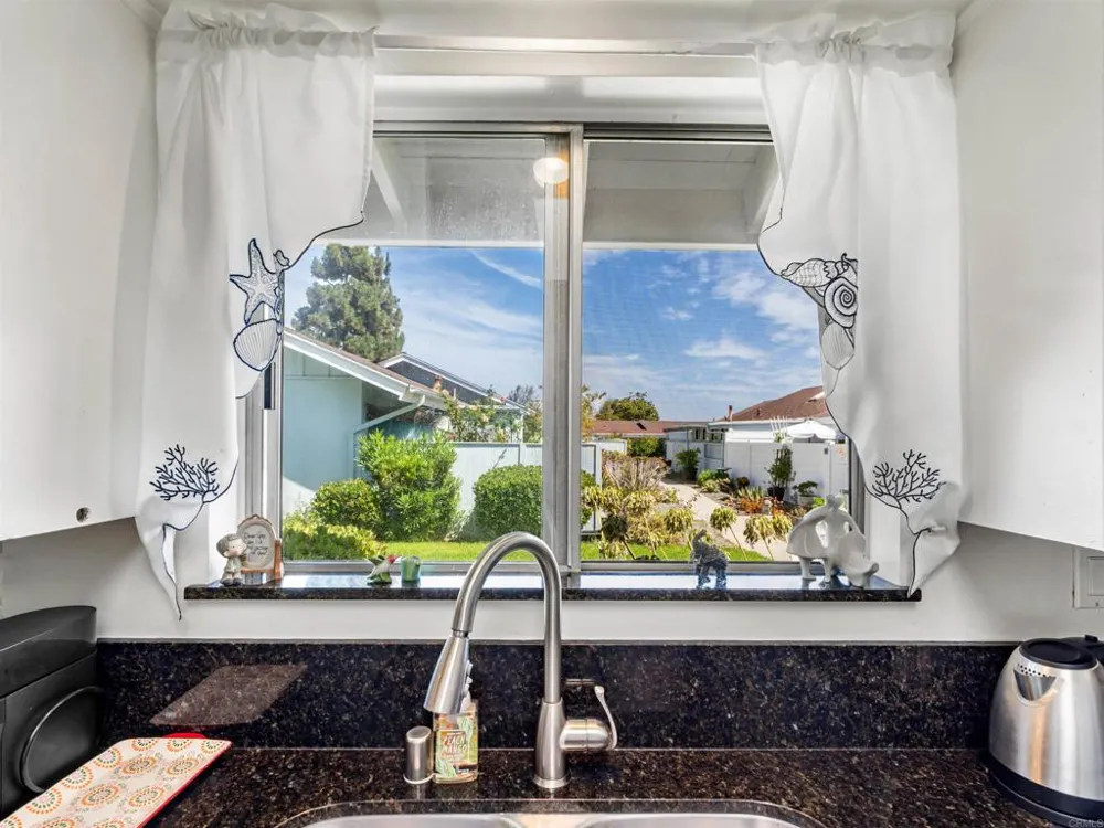 3615 Vista Bella #16 Oceanside, CA 92057