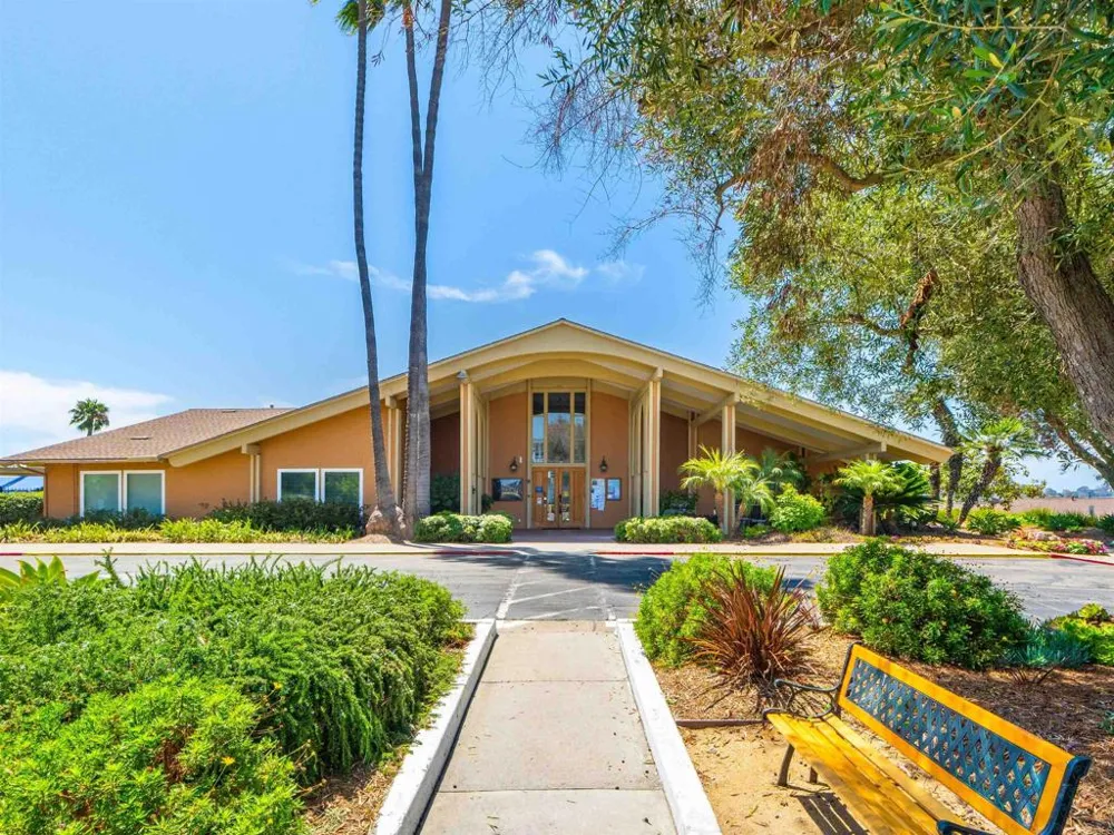 3615 Vista Bella #16 Oceanside, CA 92057