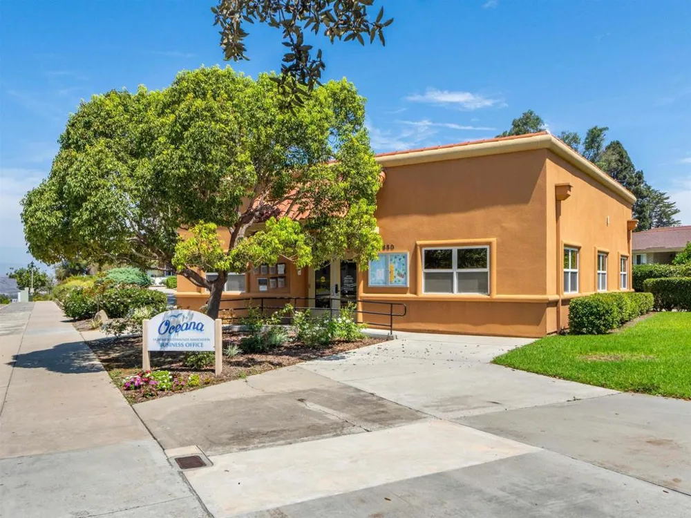 3615 Vista Bella #16 Oceanside, CA 92057