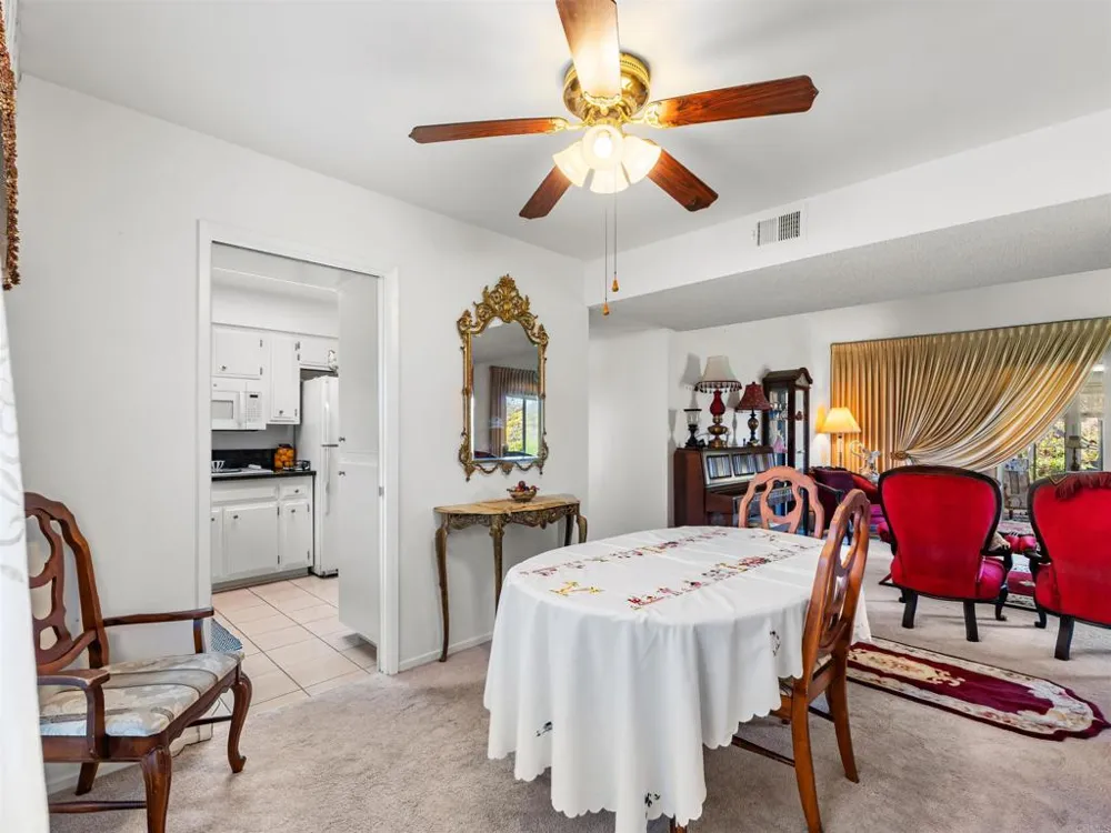3615 Vista Bella #16 Oceanside, CA 92057