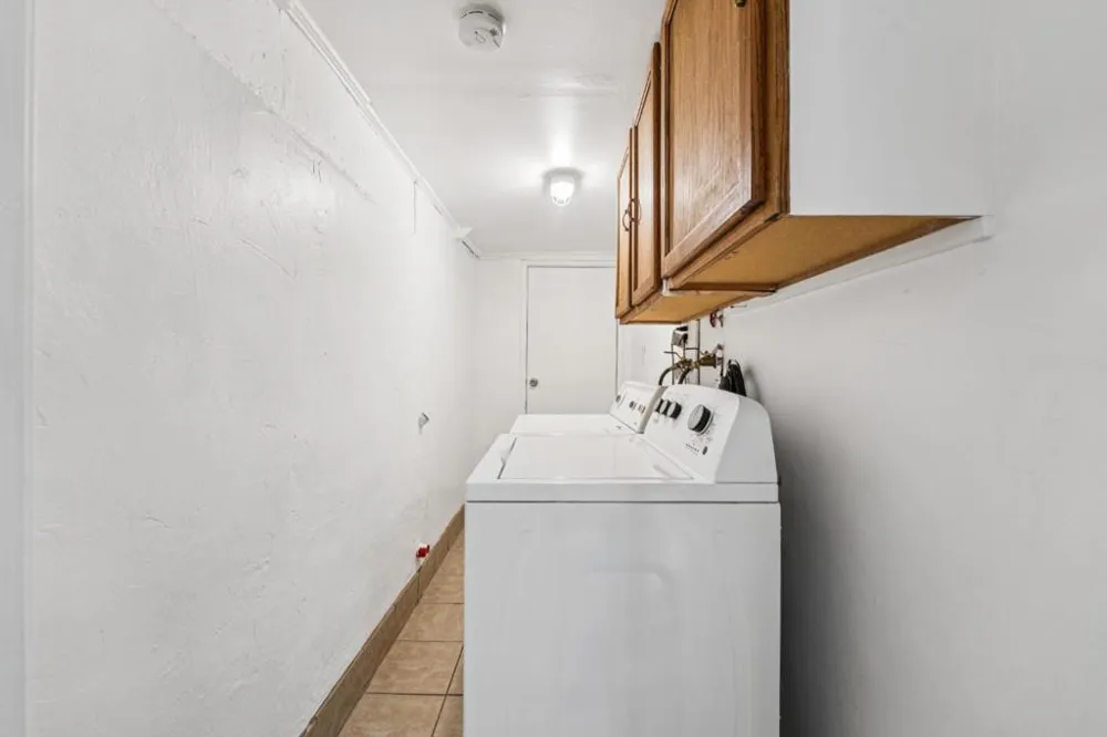 1940 Placer Drive San Leandro, CA 94578