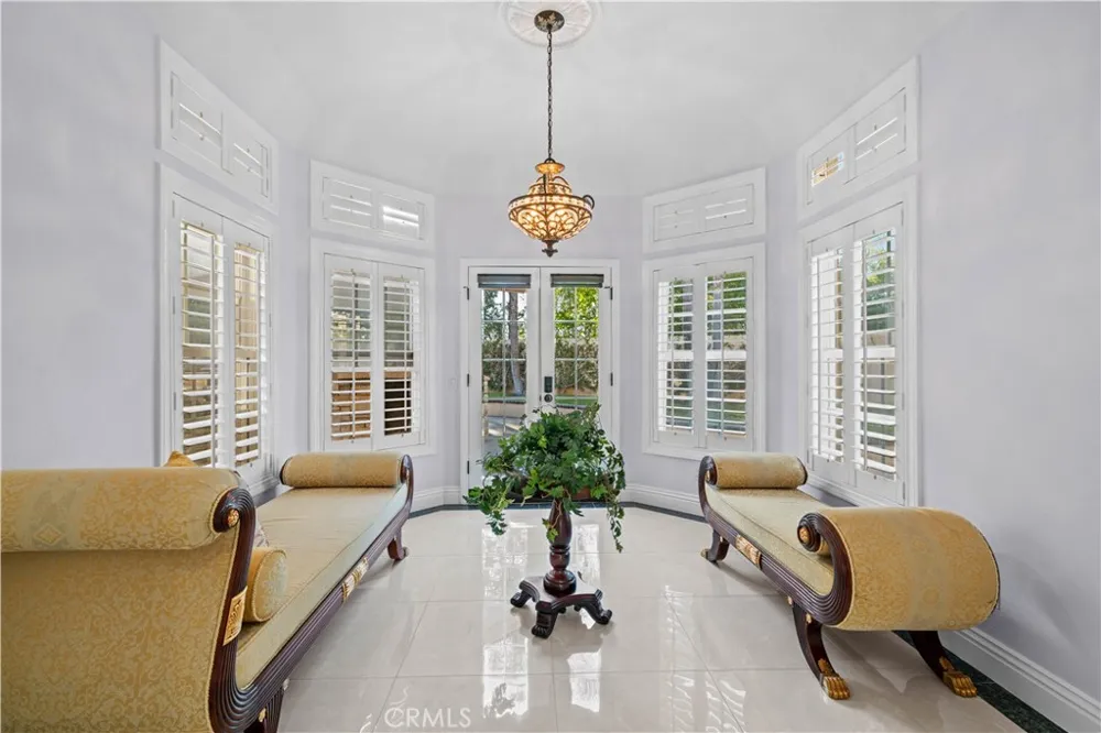 151 Toby Lane Anaheim Hills, CA 92807