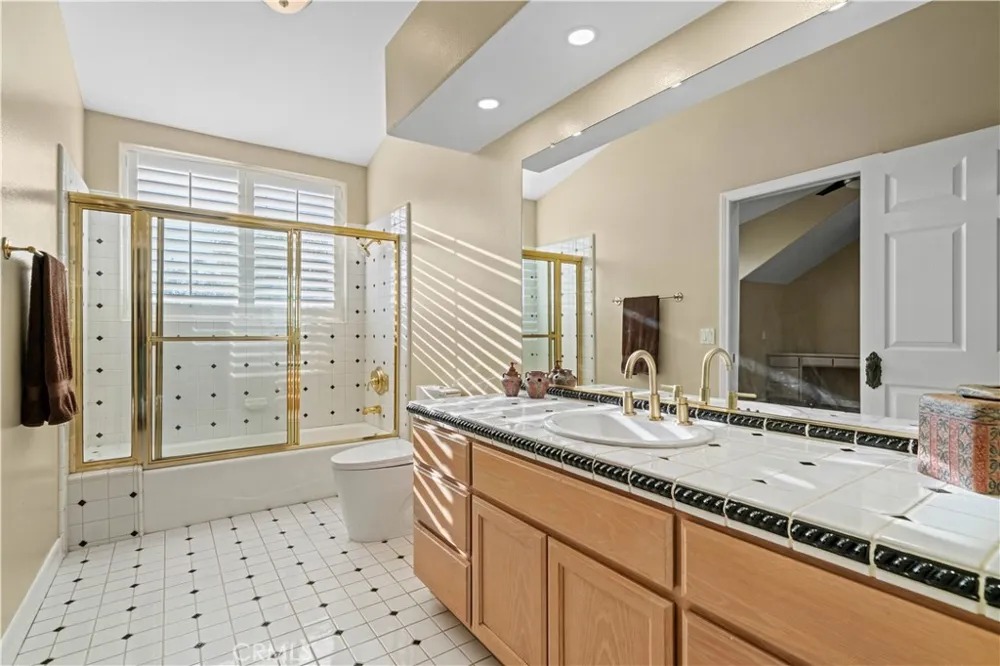 151 Toby Lane Anaheim Hills, CA 92807