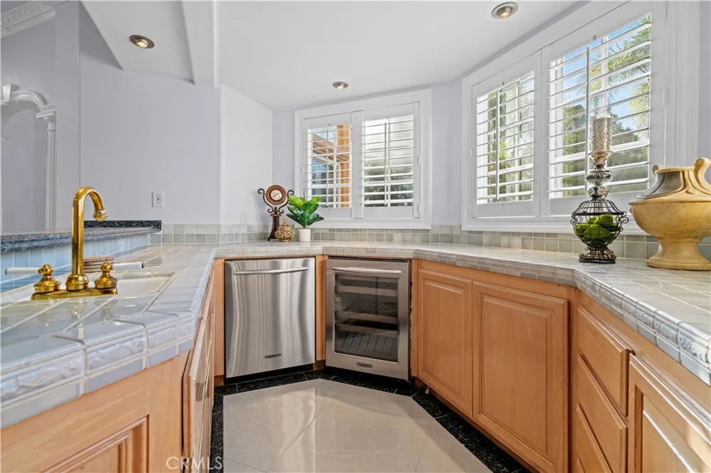 151 Toby Lane Anaheim Hills, CA 92807