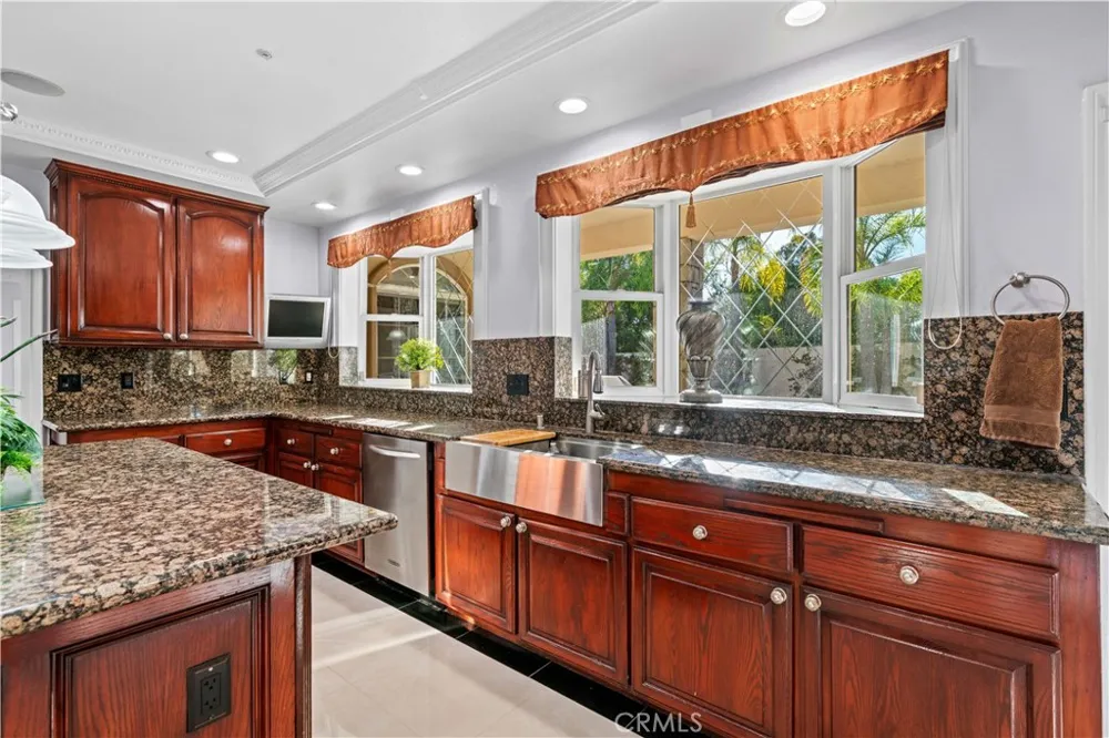 151 Toby Lane Anaheim Hills, CA 92807