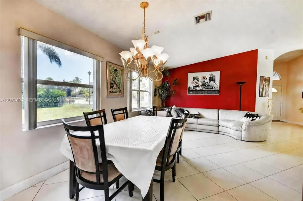 18360 Coral Isles Dr Boca Raton, FL 33498